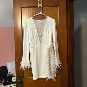 NEW gorgeous feather dress Sz S
